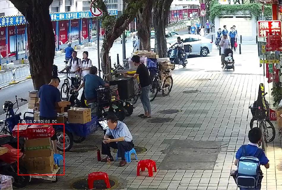 物料乱堆放识别