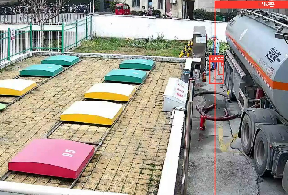 静电接地夹与油罐车车体连接识别