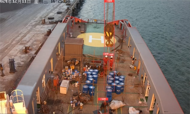 行吊下方行人识别